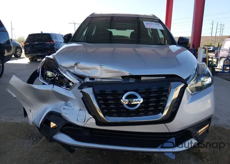 2019 Nissan Kicks Sr from USA, damaged, VIN 3N1CP5CU3KL480161